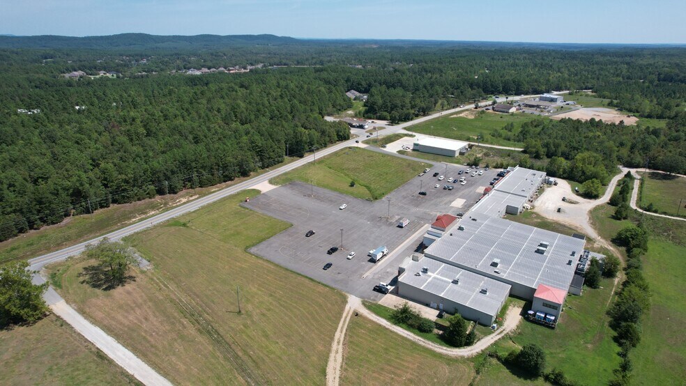 More Photos Of 25255 Highway 5, Lonsdale Unknown For Lease