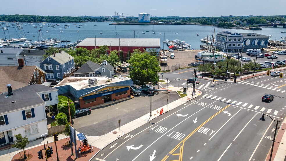 More Photos Of 25 Cabot St, Beverly General Retail For Sale