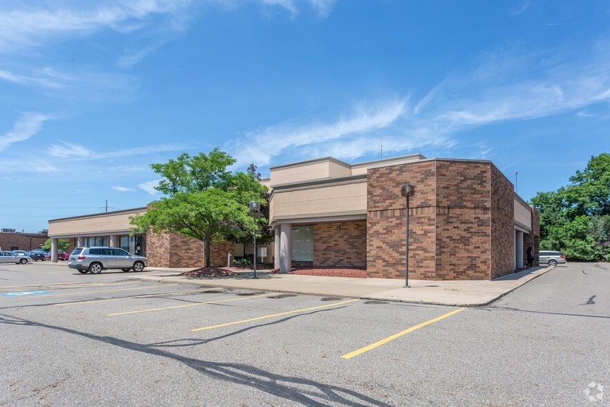 Primary Photo Of 3969 Convenience Cir NW, Canton Office For Lease