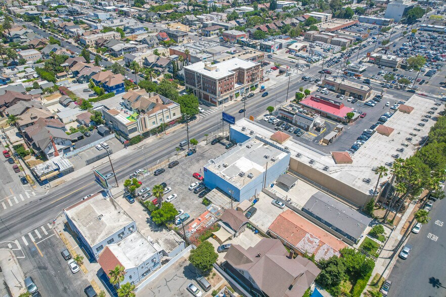 More Photos Of 1517 S Western Ave, Los Angeles Freestanding For Sale