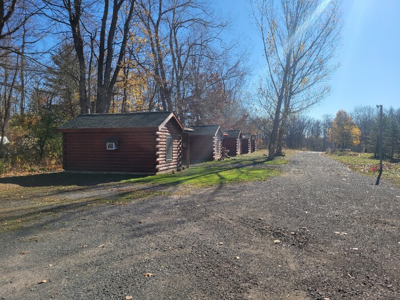 Primary Photo Of 984 Waterloo Geneva Rd, Waterloo Trailer Camper Park For Sale