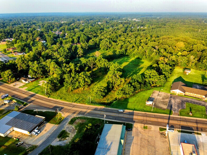 More Photos Of 712 N Hervey St, Hope Land For Sale