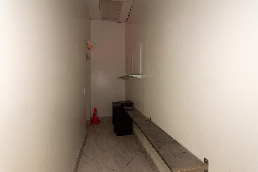 More Photos Of 399 W Louis Henna Blvd, Austin Unknown For Sale