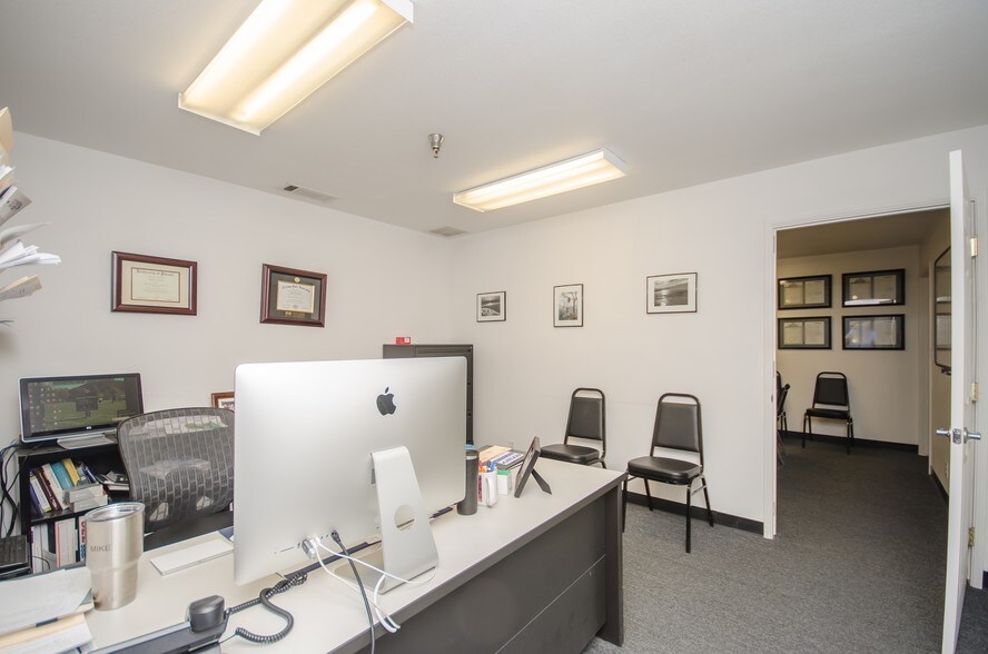 More Photos Of 121 N Dillon Ave, San Jacinto Warehouse For Sale