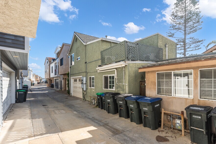 More Photos Of 126 E Balboa Blvd, Newport Beach Multifamily For Sale