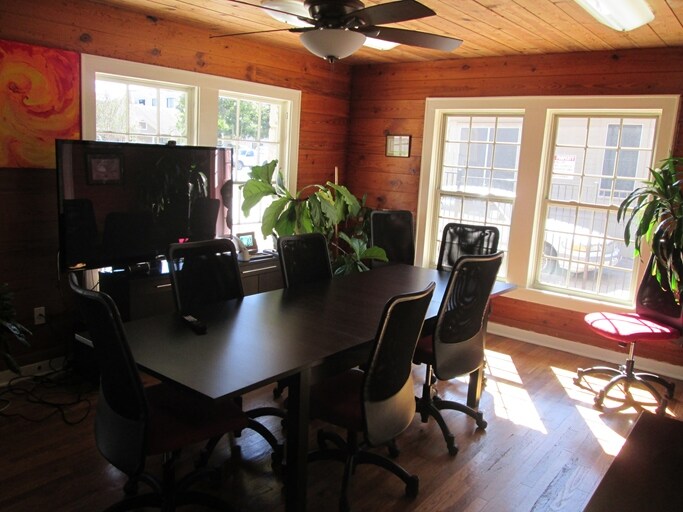 More Photos Of 304 E Main St, Round Rock Office For Lease