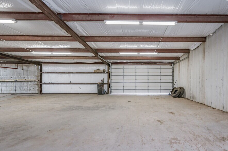 More Photos Of 1689 US Highway 60, Friona Warehouse For Sale