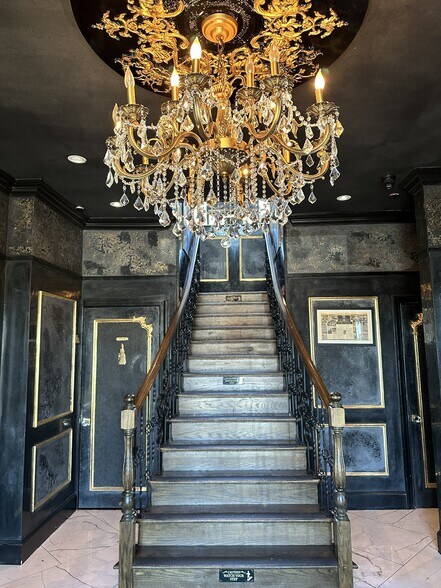 More Photos Of 141 Mansion Ave, Staten Island Restaurant For Sale