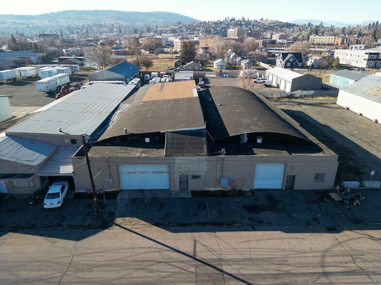 Primary Photo Of 300 Market St, Klamath Falls Warehouse For Sale