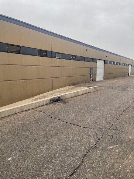 More Photos Of 737 Marshall Way, Layton Warehouse For Lease