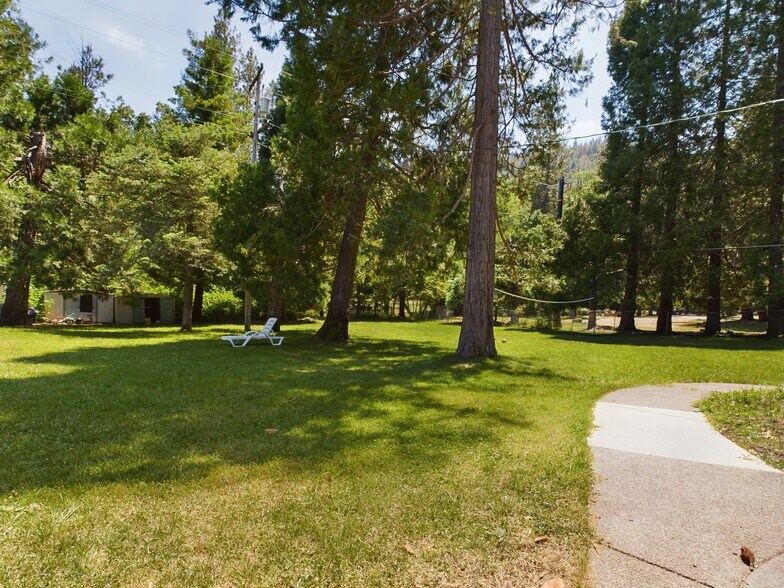 More Photos Of 15960 Bottle Rock Rd, Cobb Hotel For Sale