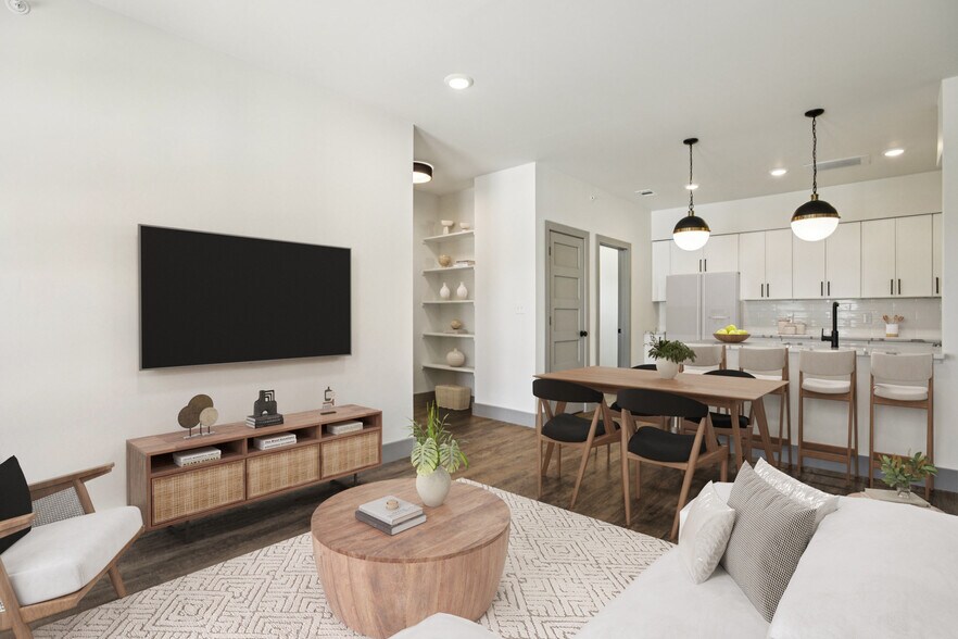 More Photos Of 2450 Wickersham Ln, Austin Apartments For Sale