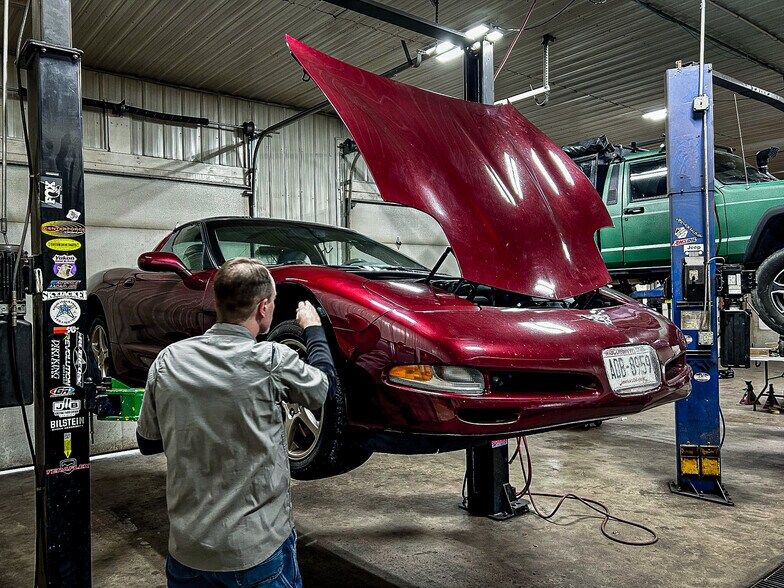 More Photos Of 6129 Sandstone Rd, Eau Claire Industrial For Sale