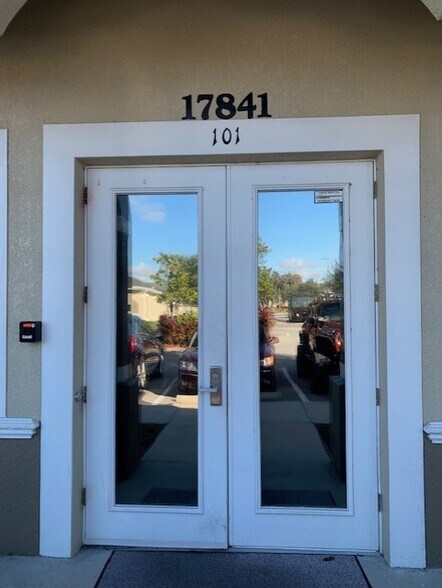 More Photos Of 17835 Hunting Bow Cir, Lutz Medical For Lease