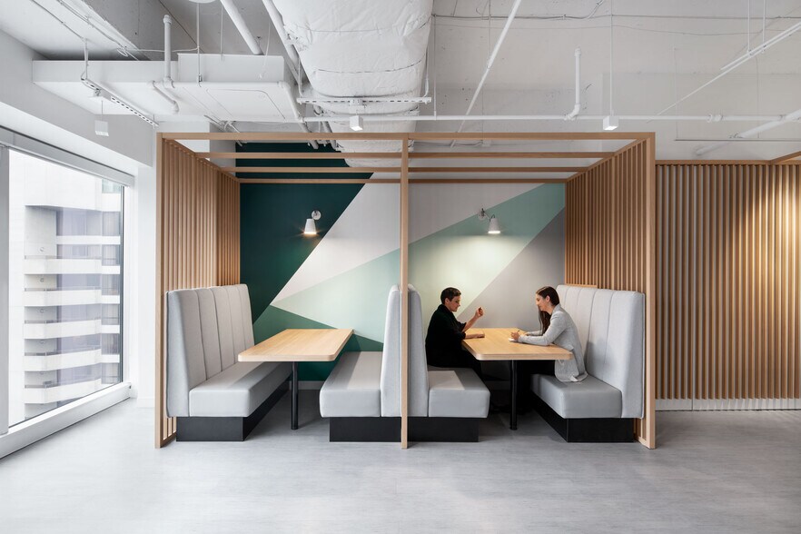 More Photos Of 1055 W Georgia St, Vancouver Coworking Space