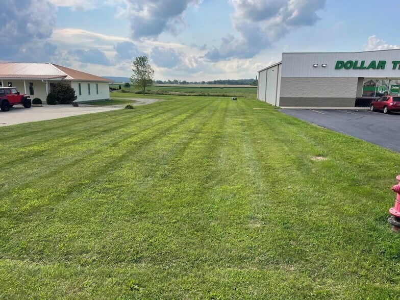 More Photos Of 290 N 2nd St, Frankfort Restaurant For Sale