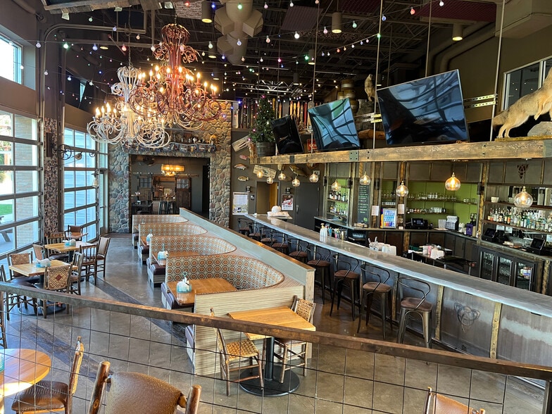 More Photos Of 701 E Michigan Ave, Kalamazoo General Retail For Lease