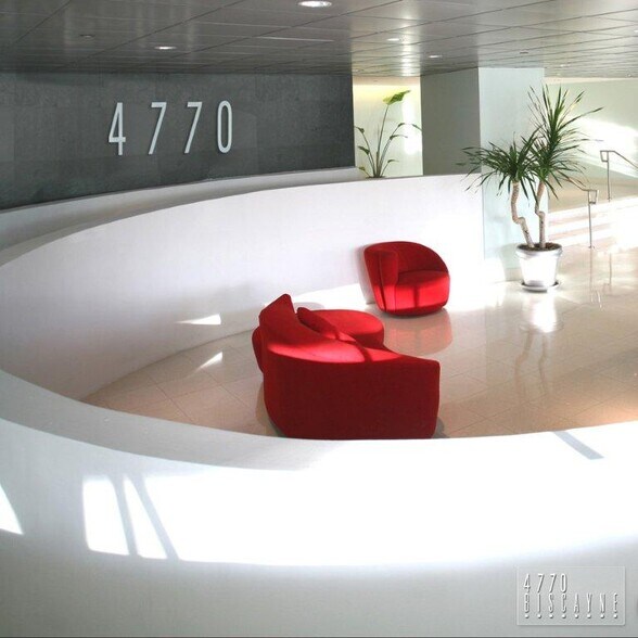 More Photos Of 4770 Biscayne Blvd, Miami Office For Sale