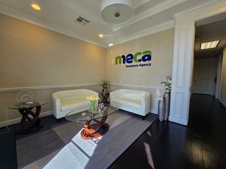 More Photos Of 440 Cobia Dr, Katy Medical For Sale