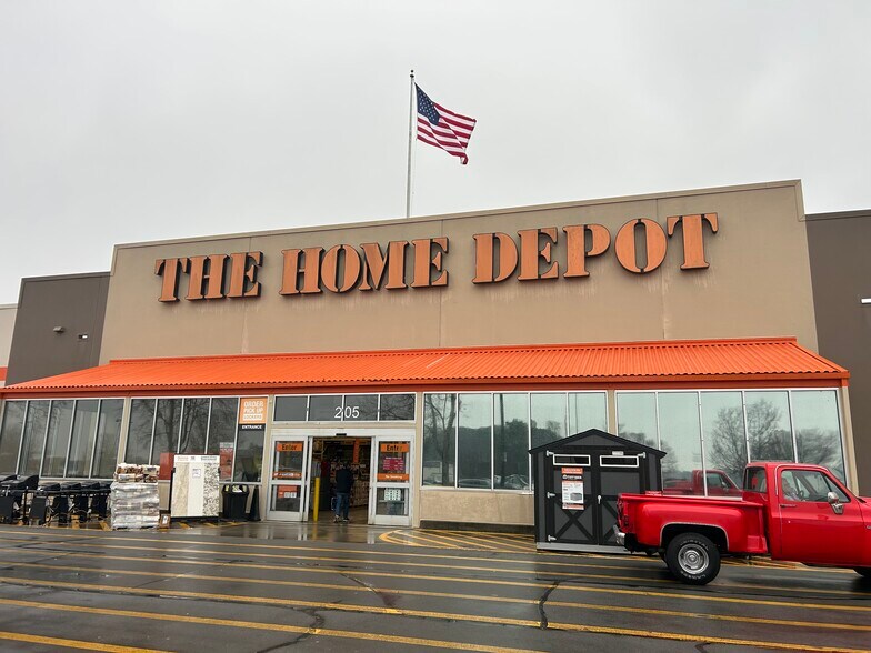 More Photos Of 205 Bill Wigington Pky, Jasper Unknown For Lease