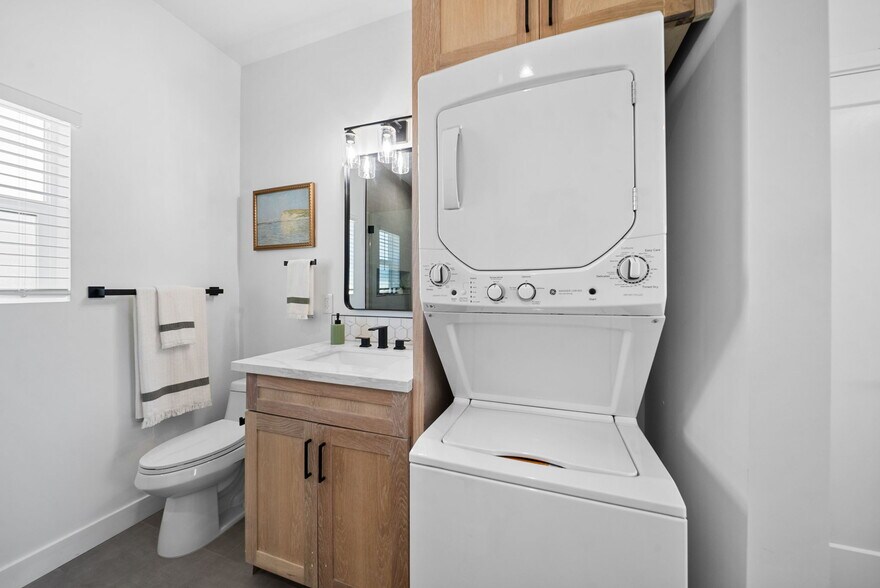 More Photos Of 4286 Samoset Ave, San Diego Multifamily For Sale