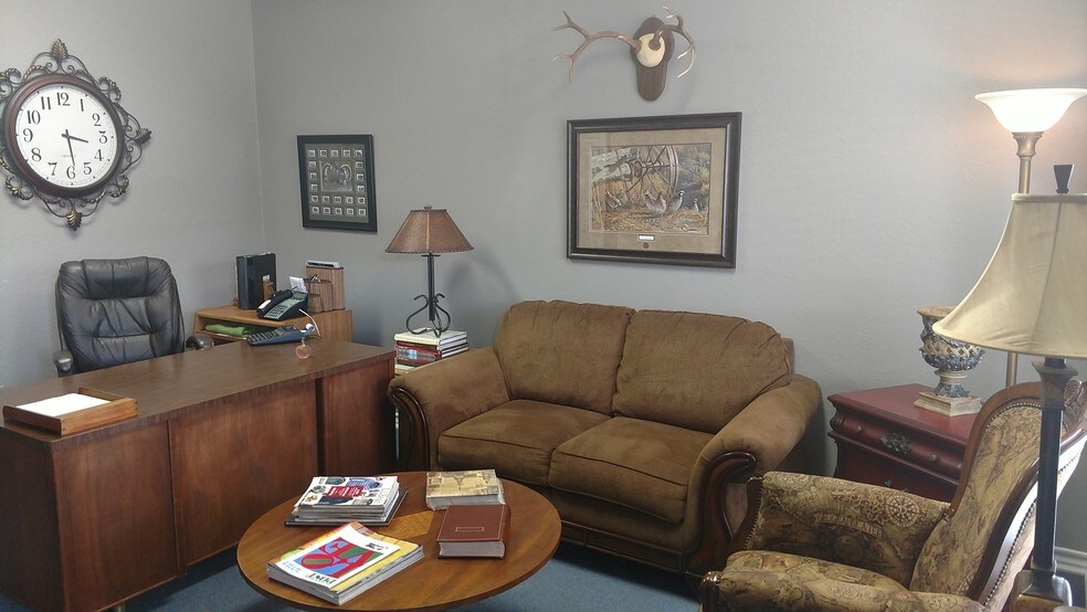 More Photos Of 4110 McKnight Rd, Texarkana Unknown For Lease