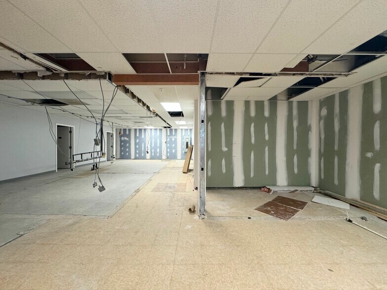 More Photos Of 1239 Taney st, Philadelphia Healthcare For Lease