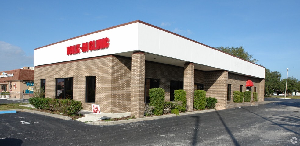 Primary Photo Of 2404 N Us Hwy 19, Holiday Medical For Sale