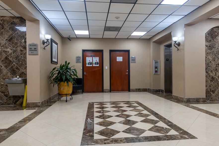 More Photos Of 12905 SW 42nd St, Miami Office For Lease