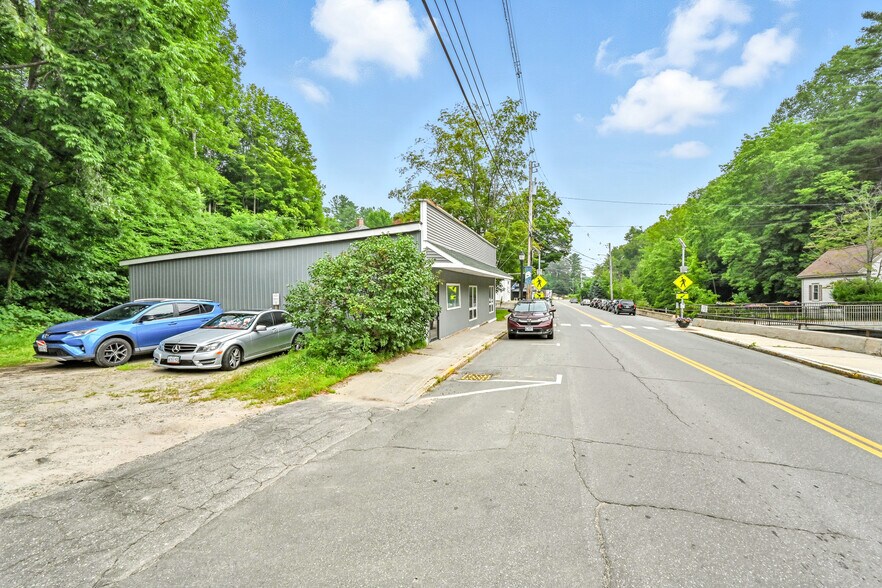 More Photos Of 370 Main St, Wilton Restaurant For Sale
