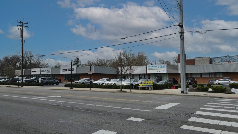 More Photos Of 5810-5812 Madison Rd, Cincinnati Unknown For Lease