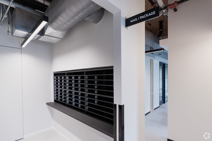 More Photos Of 356 Wythe Ave, Brooklyn Coworking Space