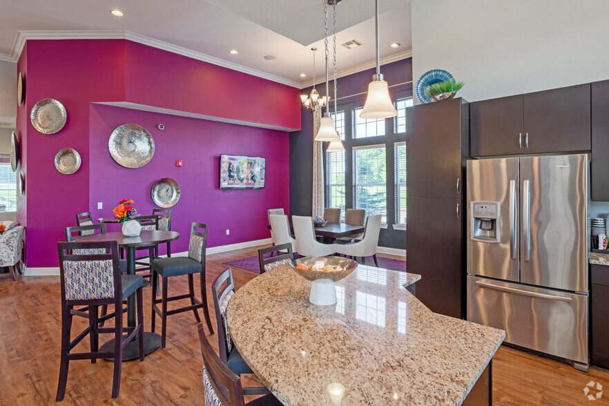 More Photos Of 14125 Louisiana Ave, Savage Apartments For Sale