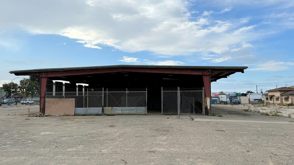 More Photos Of 714 S Blosser Rd, Santa Maria Industrial For Sale