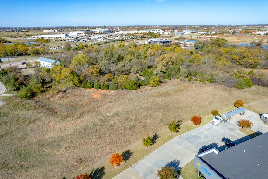 More Photos Of U.S. 77/N Flood Ave, Norman Land For Sale