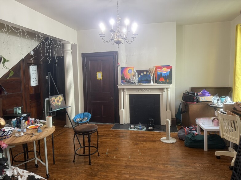 More Photos Of 903 Luttrell St, Knoxville Apartments For Sale