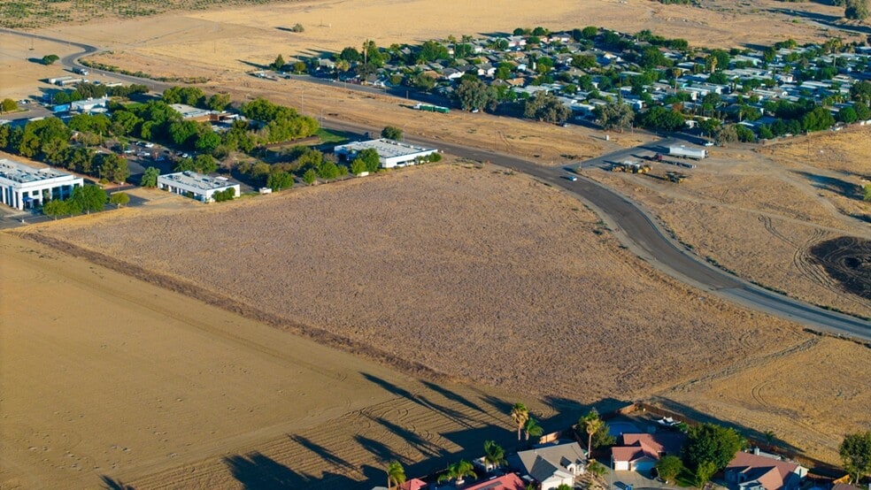 More Photos Of Phelps Avenue, Coalinga Land For Sale