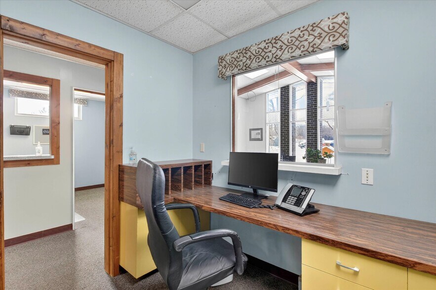 More Photos Of 820 N Pine River St, Ithaca Healthcare For Sale