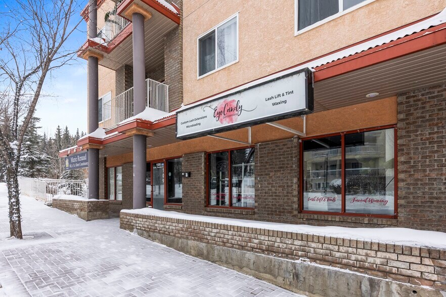 More Photos Of St Thomas St, St. Albert Apartments For Sale