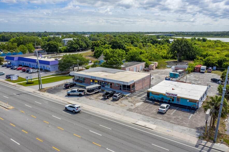 More Photos Of 9931-9947 Seminole Blvd, Seminole General Retail For Sale