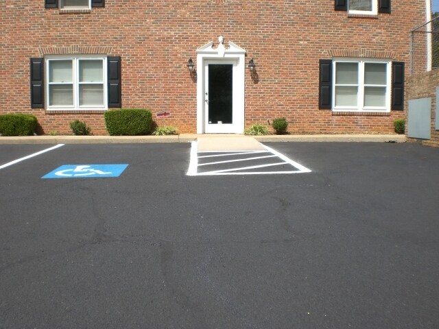 Primary Photo Of 4010 E North St, Greenville Office For Lease