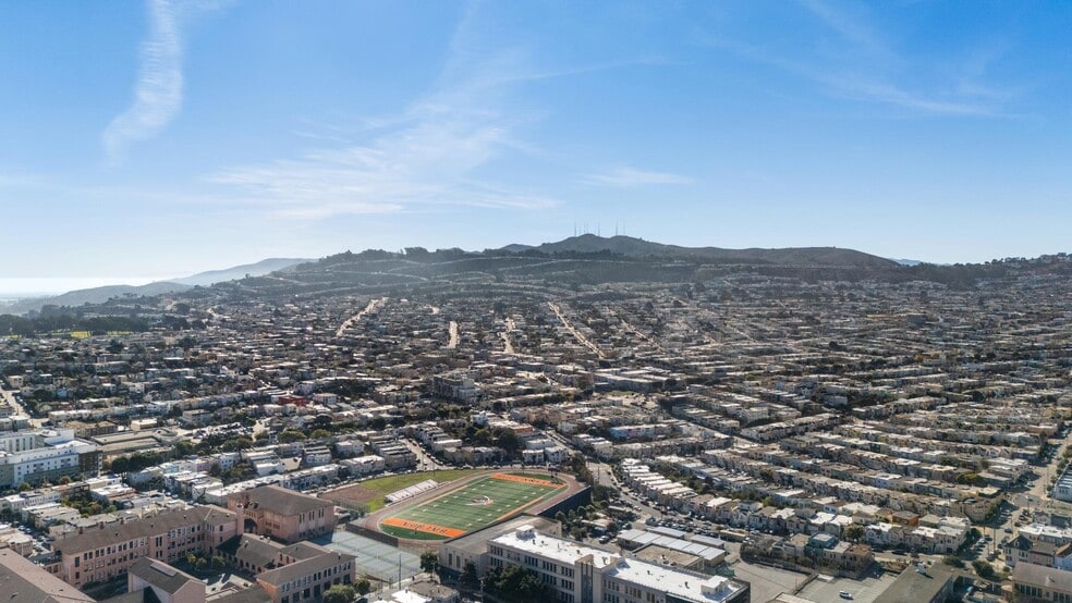 More Photos Of 4826-4828 Mission St, San Francisco Apartments For Sale