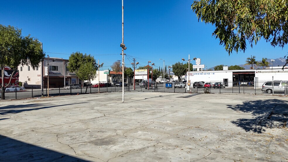 More Photos Of 3128-3156 San Gabriel Blvd, Rosemead Auto Repair For Sale