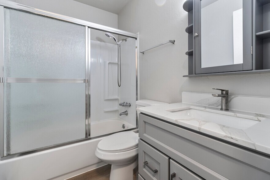 More Photos Of 1600 Buchanan Rd, Antioch Apartments For Sale
