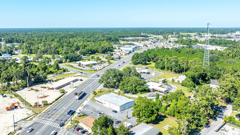 More Photos Of 1569 W Us-90, Lake City Freestanding For Sale