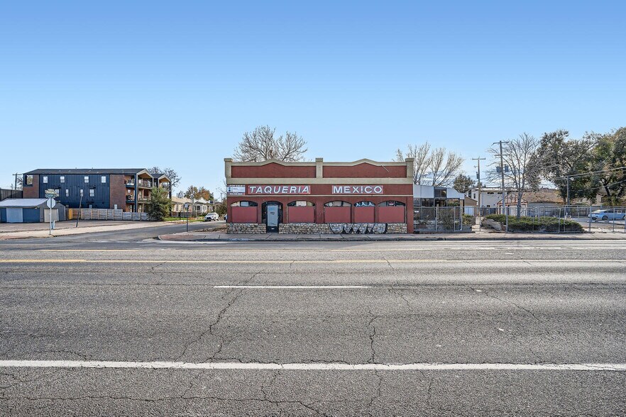 More Photos Of 3800 W Colfax Ave, Denver Restaurant For Sale