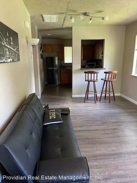 More Photos Of 2601 Cole St, Tuskegee Institute Apartments For Sale