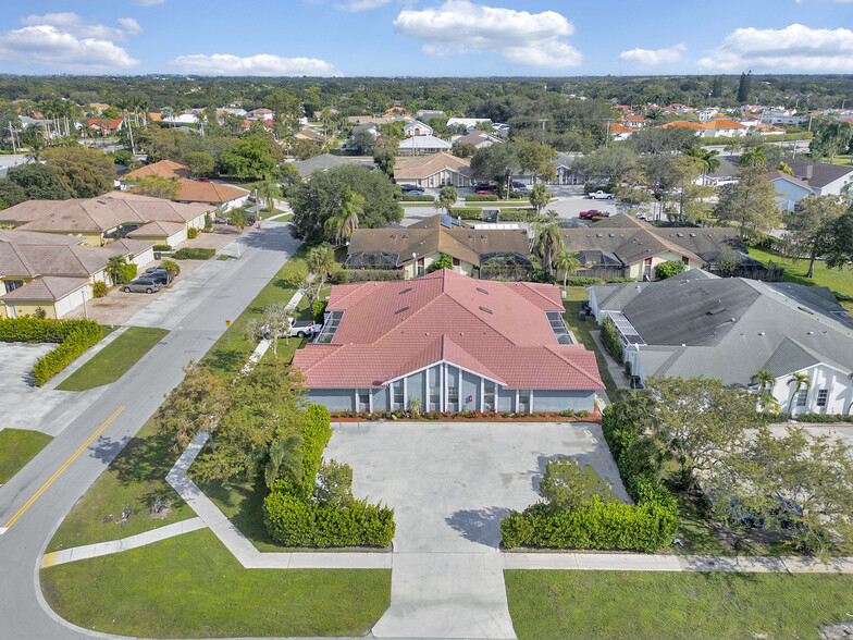 More Photos Of , Wellington Multifamily For Sale