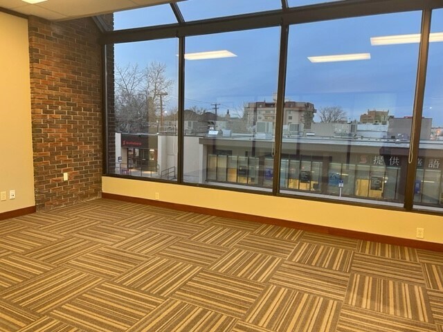 More Photos Of 1217 Centre St NW, Calgary Office For Lease