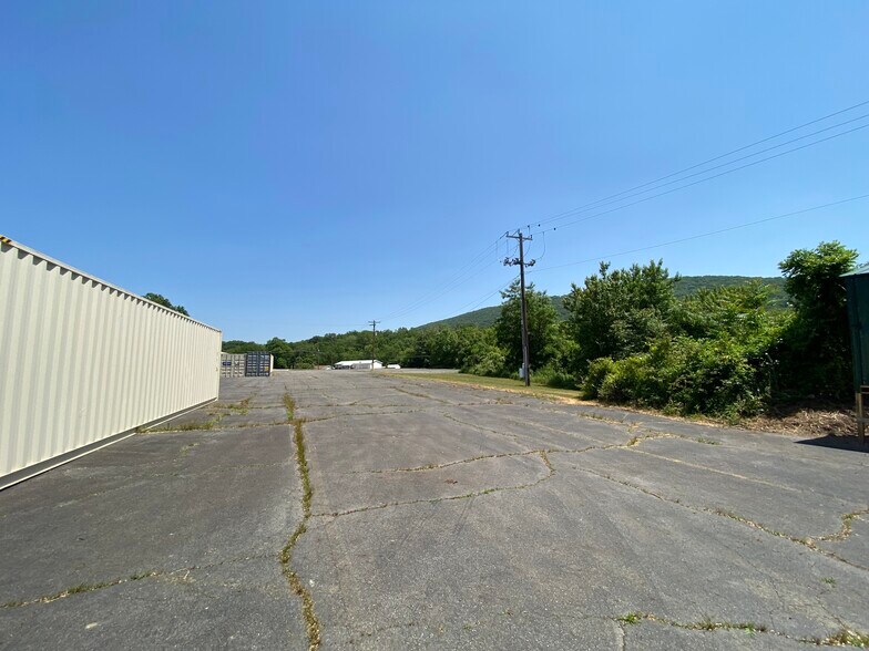 More Photos Of 350 Wiconisco St, Millersburg Warehouse For Sale